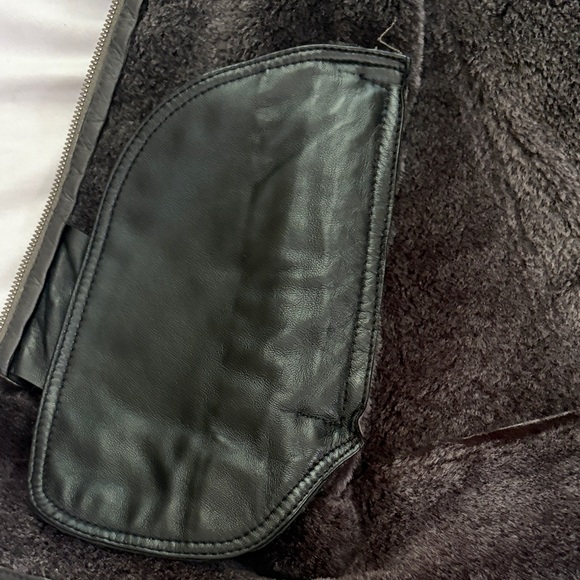 Men's Black Leather Jacket with Fur Collar - Picture 8 of 15